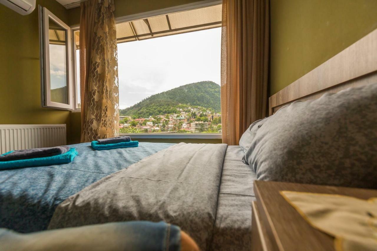 Mereti Hotell Borjomi Eksteriør bilde